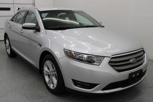 Silver 2018 Ford Taurus SEL