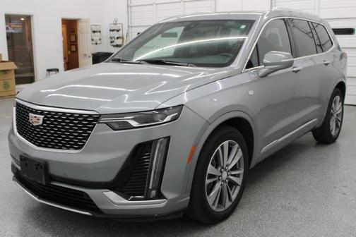 2025 Cadillac XT6 Premium Luxury FWD