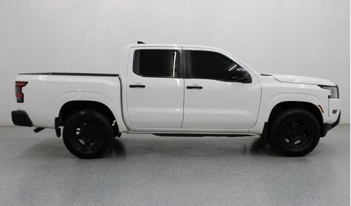 Glacier White 2022 Nissan Frontier S