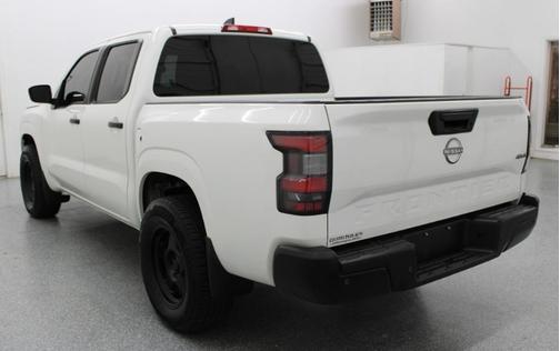 Glacier White 2022 Nissan Frontier S