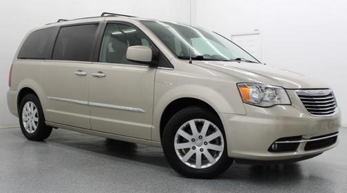 Gold 2016 Chrysler Town & Country Touring