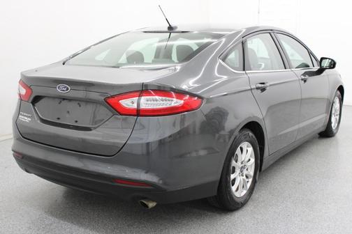 2015 Ford Fusion S