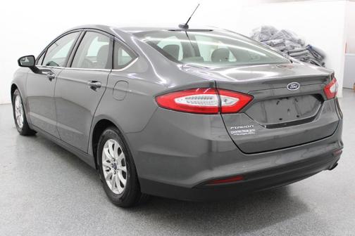 2015 Ford Fusion S