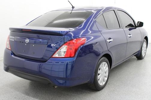2019 Nissan Versa 1.6 SV