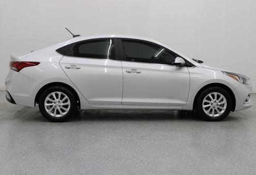2019 Hyundai Accent SEL