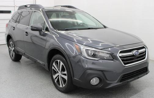 Magnetite Gray Metallic 2018 Subaru Outback 3.6R Limited