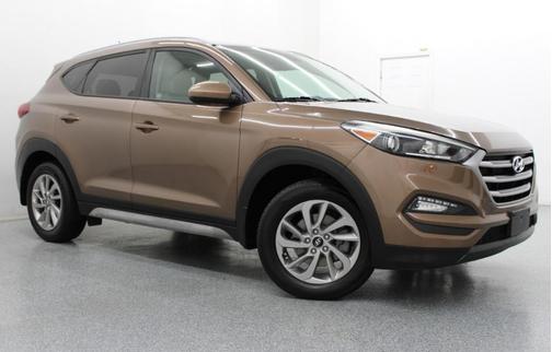 Mojave Sand 2017 Hyundai TUCSON SE