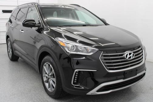 2018 Hyundai SANTA FE SE