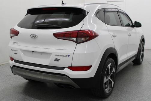 2017 Hyundai TUCSON Sport