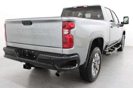 2025 Chevrolet Silverado 2500 Custom