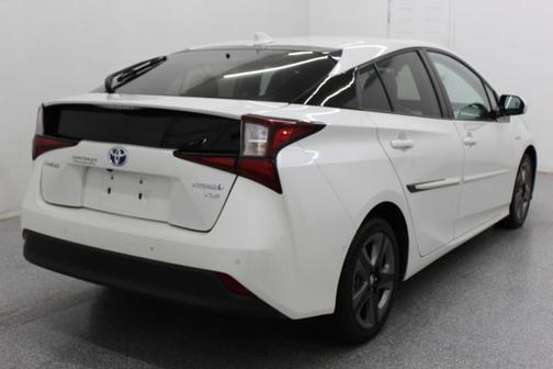 2019 Toyota Prius XLE
