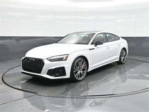 2025 Audi A5 Sportback Premium Plus 45 TFSI S line quattro S tronic