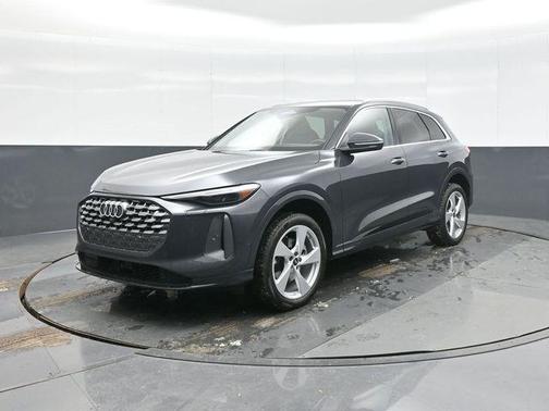 2025 Audi Q5 Premium Plus TFSI quattro S tronic