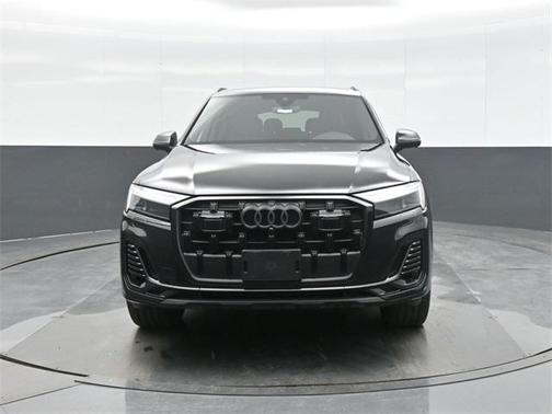 2025 Audi Q7 Premium Plus 45 TFSI quattro Tiptronic