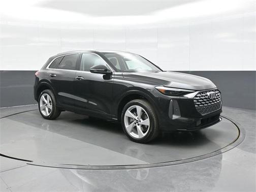 2025 Audi Q5 Premium Plus TFSI quattro S tronic