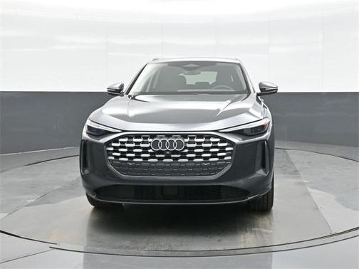 2025 Audi Q5 Premium TFSI quattro S tronic