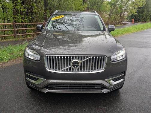 2024 Volvo XC90 B5 Plus Bright
