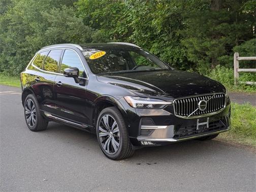 2022 Volvo XC60 B5 AWD Inscription