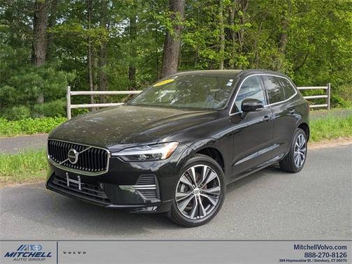 2022 Volvo XC60 B5 AWD Momentum