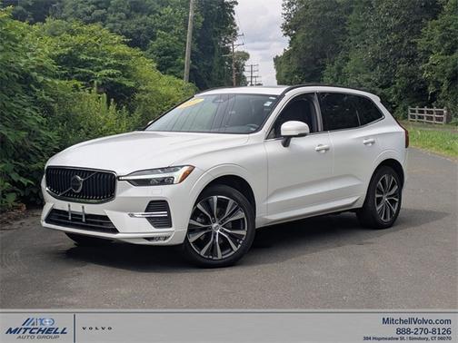 2022 Volvo XC60 B5 AWD Momentum