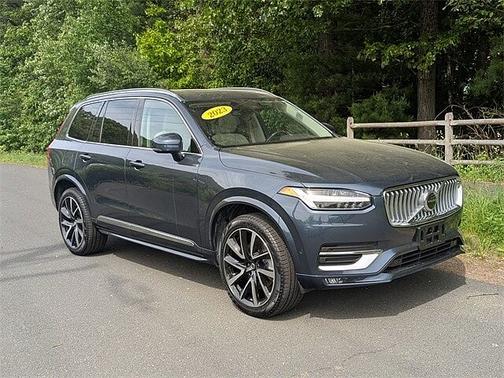 2023 Volvo XC90 Plus