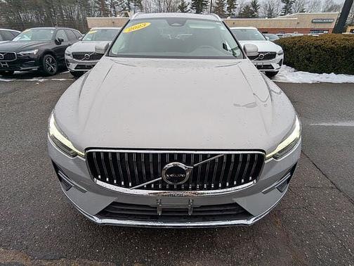 2023 Volvo XC60 Plus