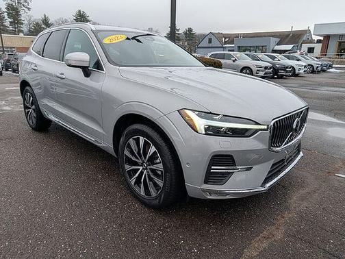 2023 Volvo XC60 Plus