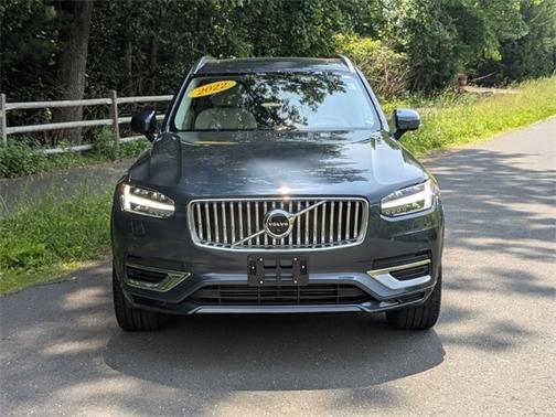 2022 Volvo XC90 Recharge Plug-In Hybrid eAWD Inscription