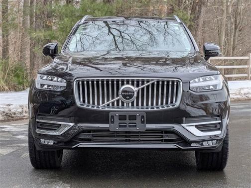 2022 Volvo XC90 T6 AWD Inscription 6 Seater
