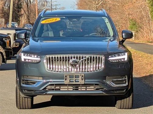 2024 Volvo XC90 Plus