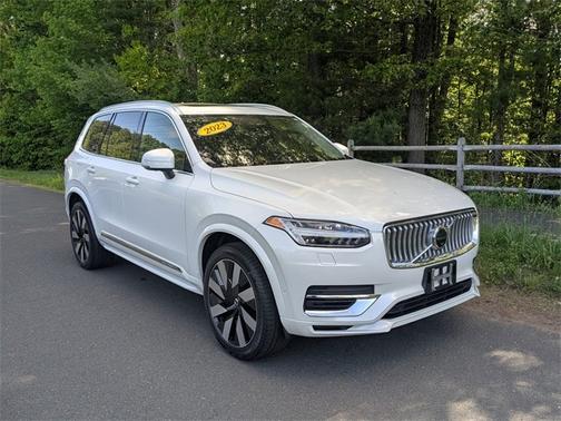 2023 Volvo XC90 Recharge Plug-In Hybrid Ultimate 6-Seater