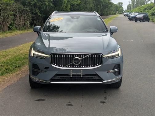 2022 Volvo XC60 B6 AWD Inscription