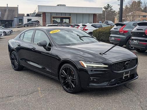 2024 Volvo S60 Plus