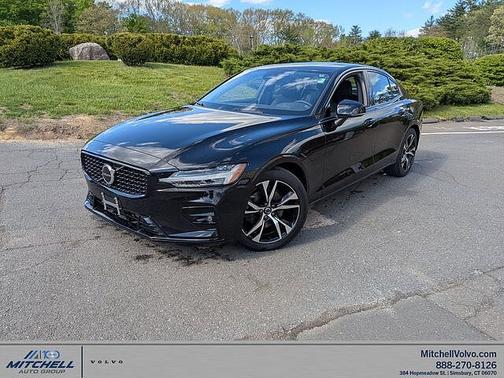 Black Stone 2023 Volvo S60 Core