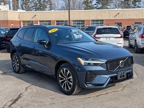 2025 Volvo XC60 Plus