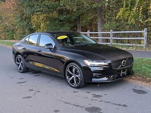 2024 Volvo S60 Plus