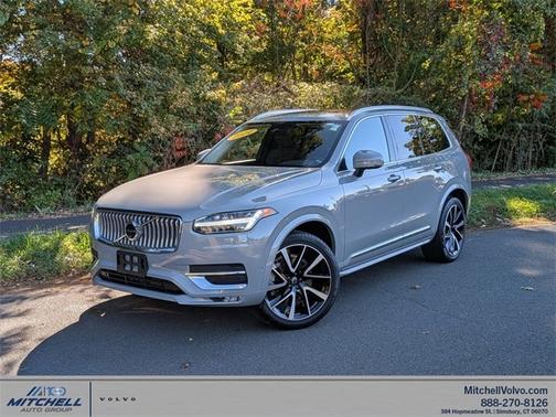 2024 Volvo XC90 B6 Plus Bright 7-Seater
