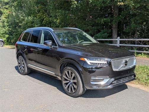 2024 Volvo XC90 B5 Core Bright