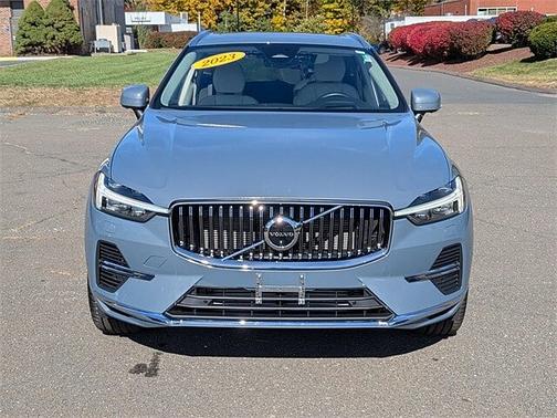 2023 Volvo XC60 Ultimate Bright