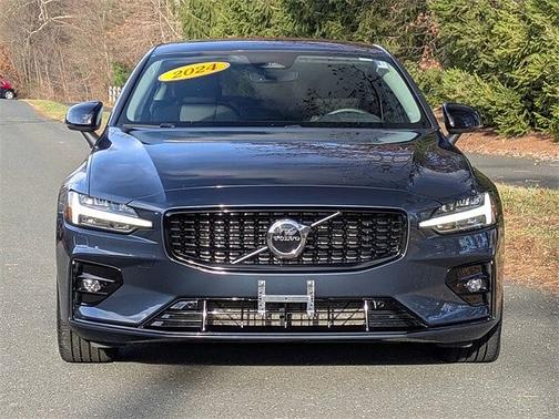 2024 Volvo S60 Core