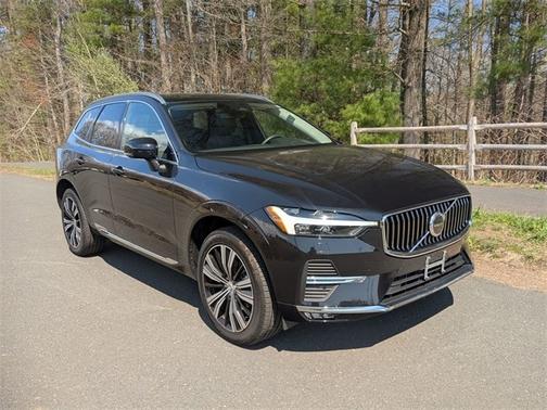 2022 Volvo XC60 B5 AWD Inscription