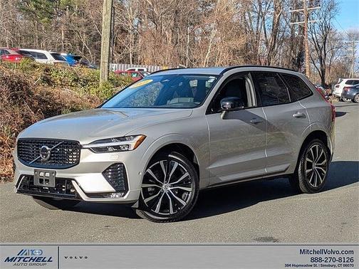 2025 Volvo XC60 Plus