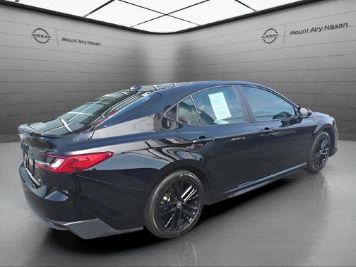 Midnight Black Metallic 2025 Toyota Camry SE