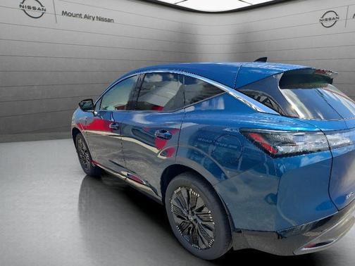 Aurora Blue Pearl Metallic 2026 Nissan Murano Platinum