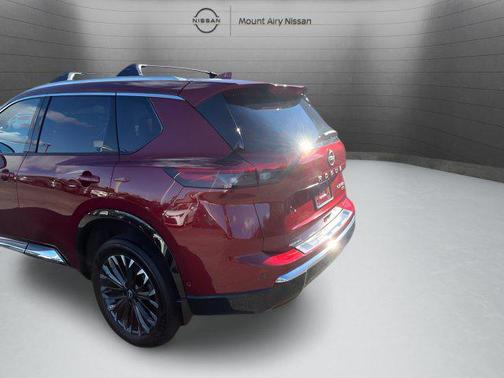 Scarlet Ember Tintcoat 2026 Nissan Rogue Platinum