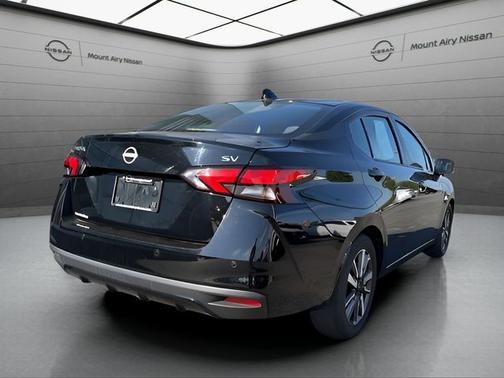 2023 Nissan Versa 1.6 SV