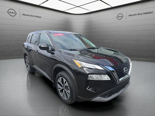Black 2023 Nissan Rogue SV