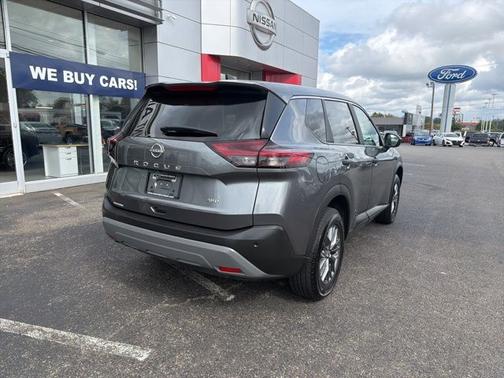 2023 Nissan Rogue S