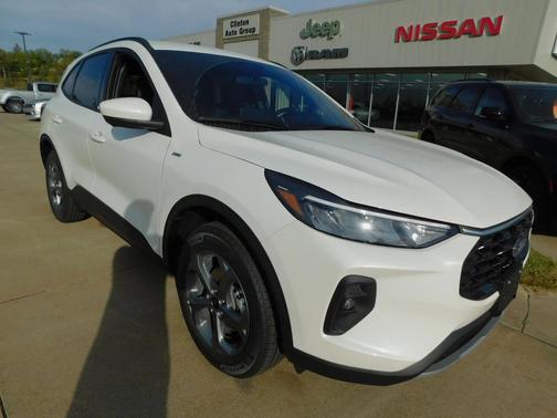 2026 Ford Escape ST-Line Select