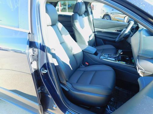 2024 Mazda CX-30 2.5 S Preferred Package